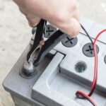 Wie man ein Ladegerät für Autobatterien auswählt – in 5 Schritten Ladegerät für Autobatterien