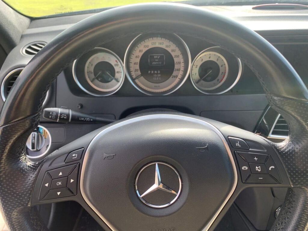 Mercedes-Benz C350 W204 3.5 CGI (2011)
