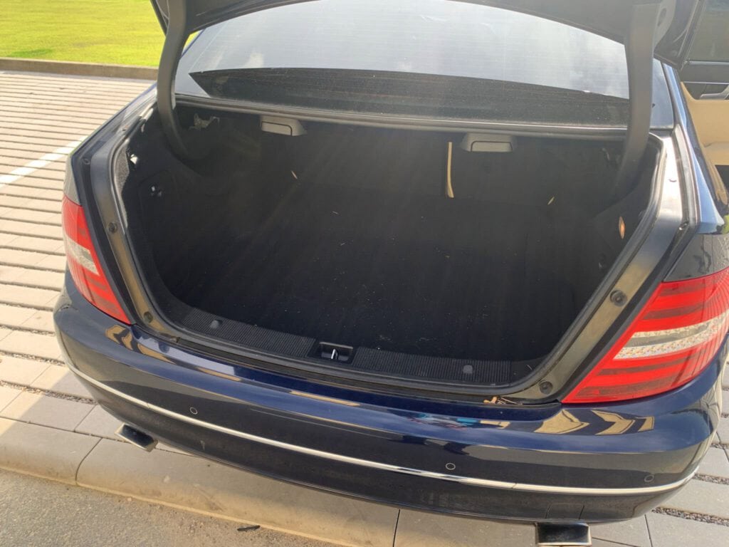 Mercedes-Benz C350 W204 3.5 CGI (2011)