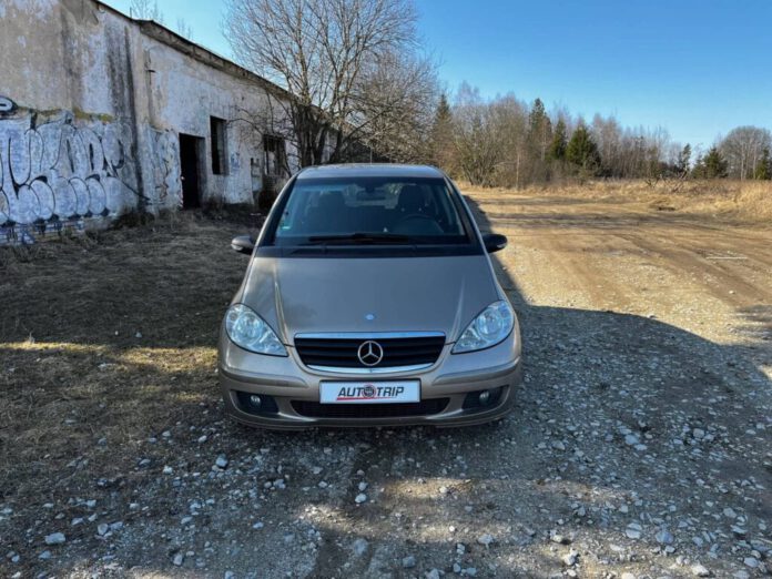 Mercedes-Benz A180 CDI (2007) Mercedes-Benz A180 CDI (2007)