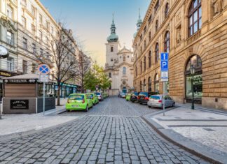 Mit dem Auto nach Prag. So parken Sie richtig und stressfrei prag parken